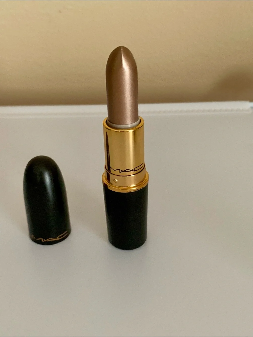 MAC Cosmetics Frost Eurotica Lipstick Rare Limited- Edition